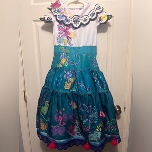 Encanto Mirabel costume, size 4-6